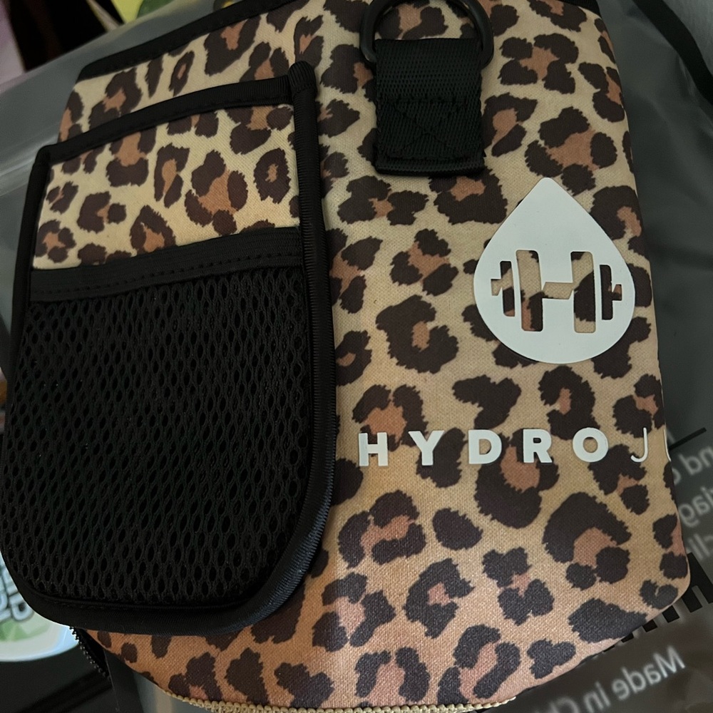 Brown leopard pro sleeve never used